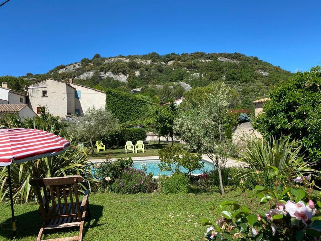 La Loge 142 Route De Carpentras 84210 Holiday home